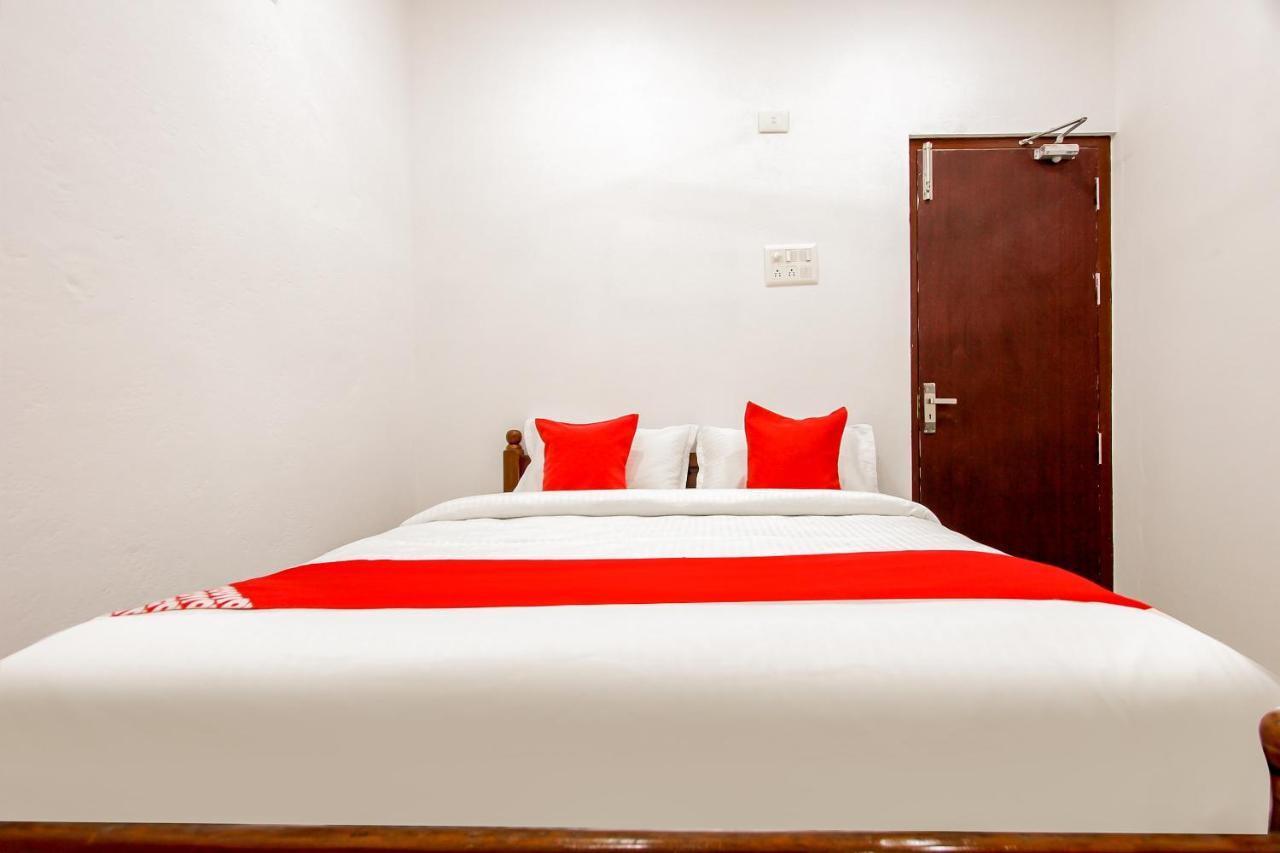 Oyo 69625 Mayuraa Residency Hotel Kumbakonam Buitenkant foto