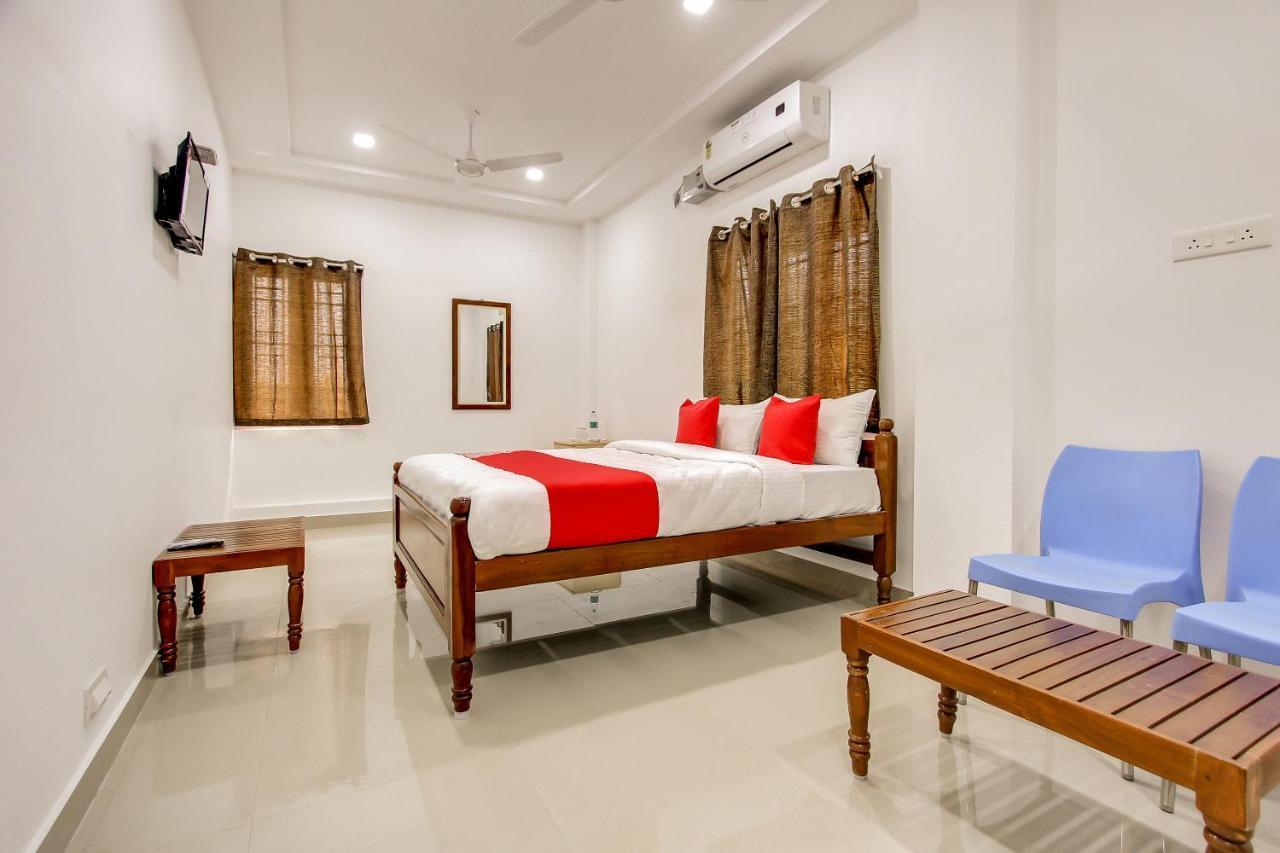 Oyo 69625 Mayuraa Residency Hotel Kumbakonam Buitenkant foto